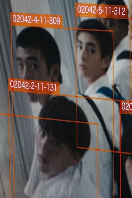 Preview/ Happyend (12A)